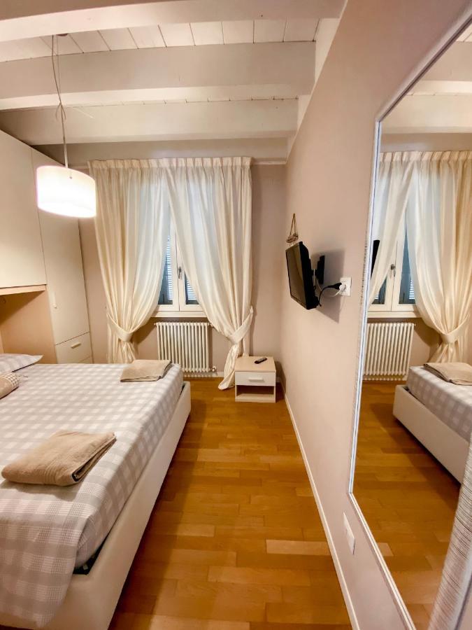 Belvedere Home Desenzano del Garda Bagian luar foto