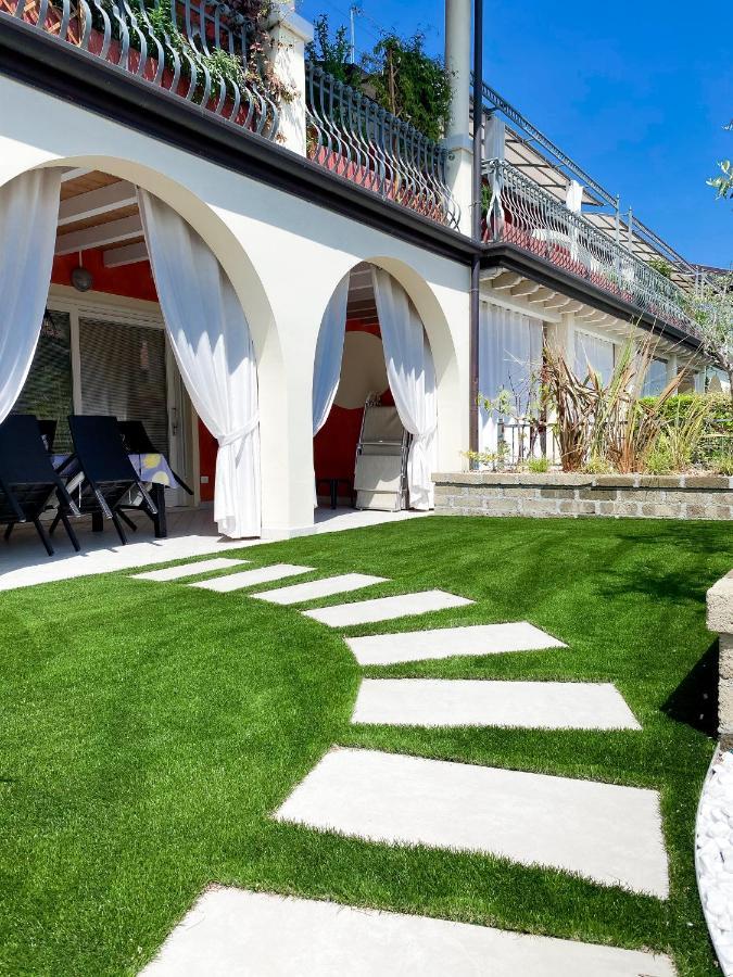Belvedere Home Desenzano del Garda Bagian luar foto
